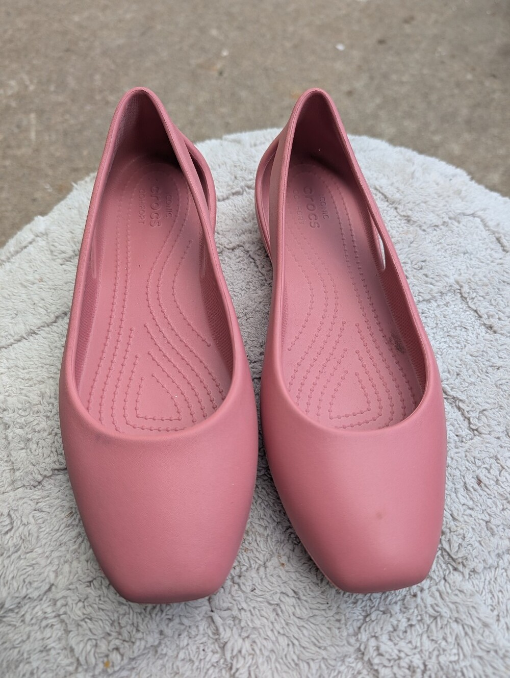 Women's Slip On Ballet Flats Made By Crocs Pink Size 7